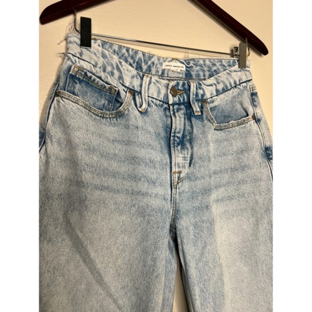 Good American Straight Leg Jeans Light Wash Distressed Ripped Size 0 25 - Picture 4 of 9
